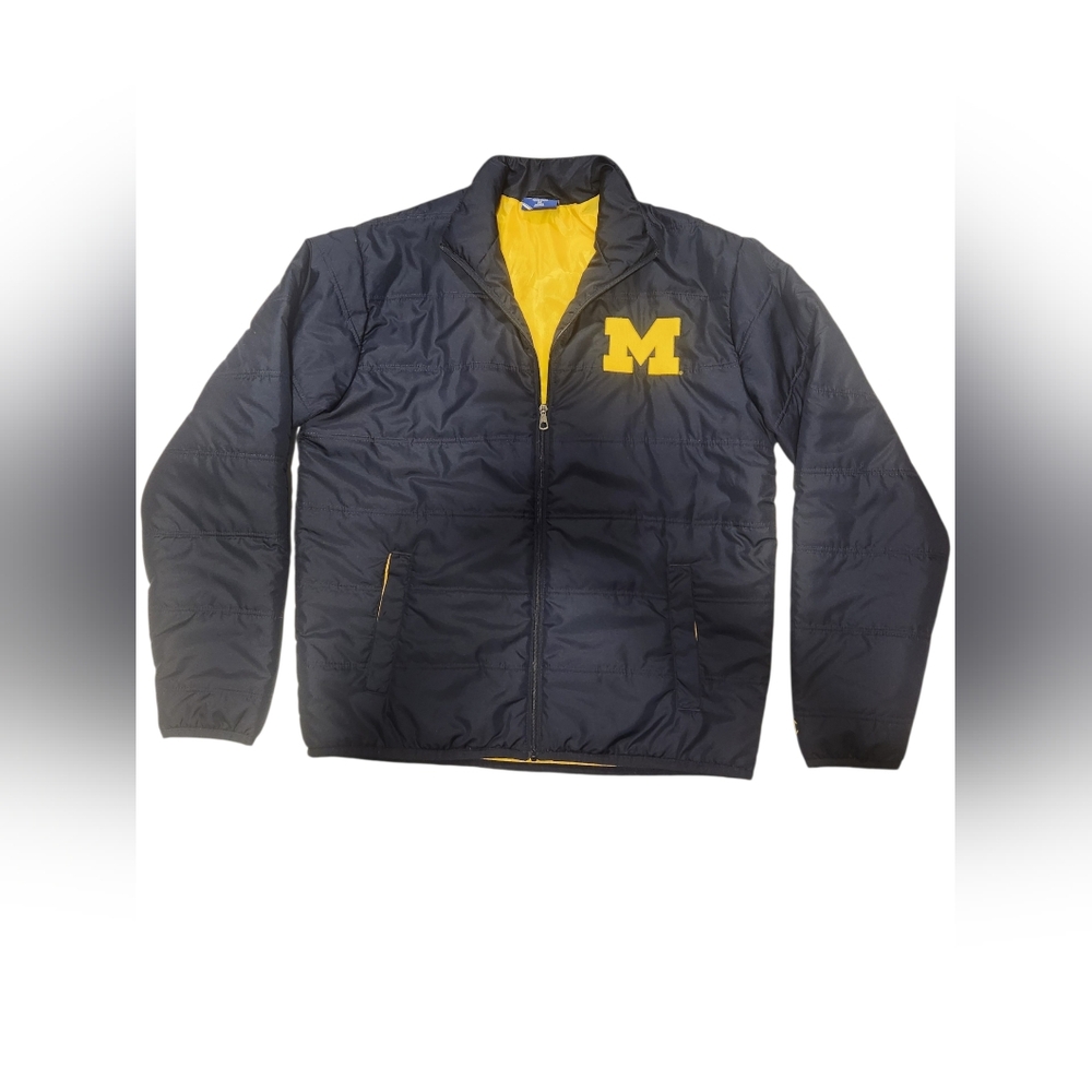 Michigan Puffer Coat In Collab With Champion - Picture 12 of 12